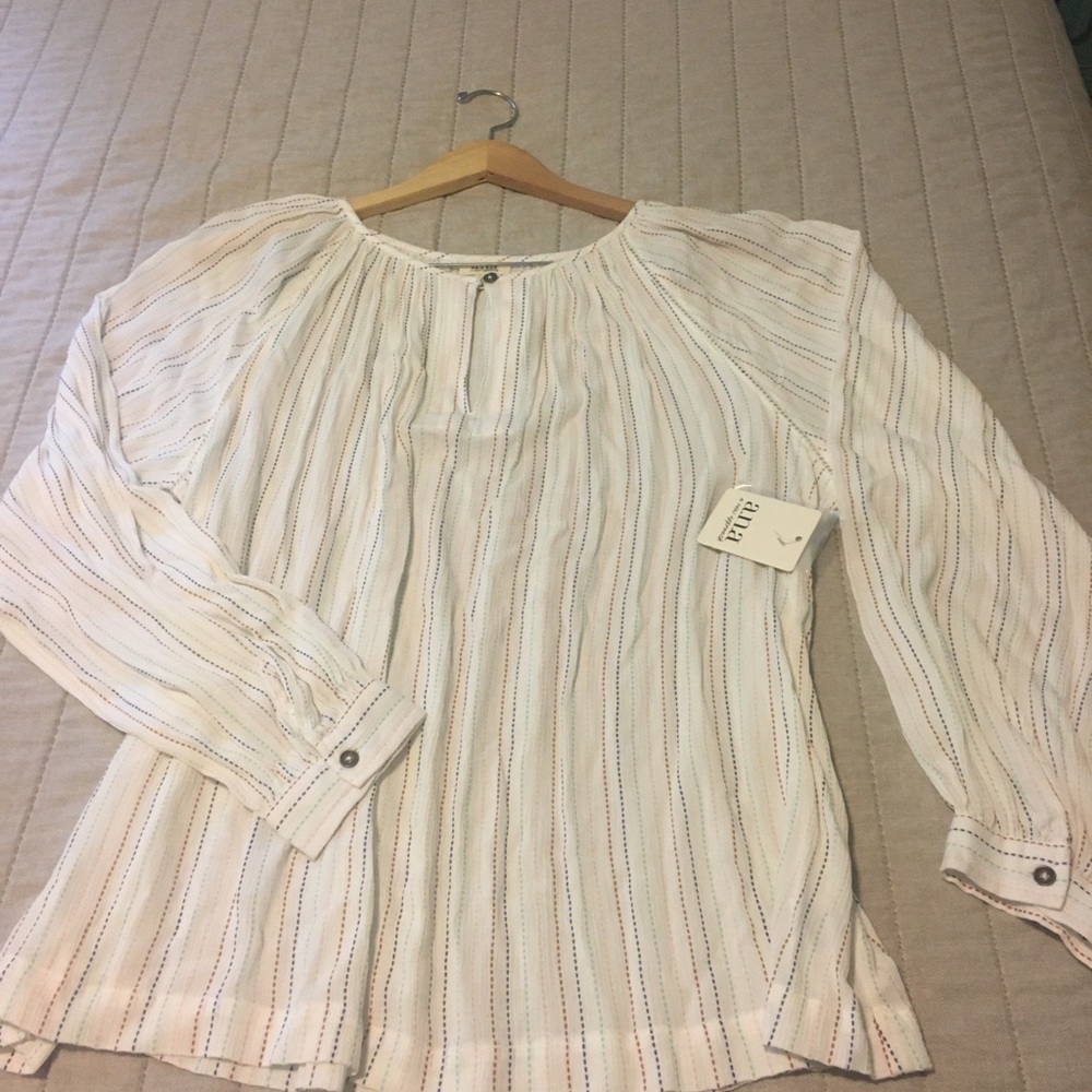 NWT a.n.a. top